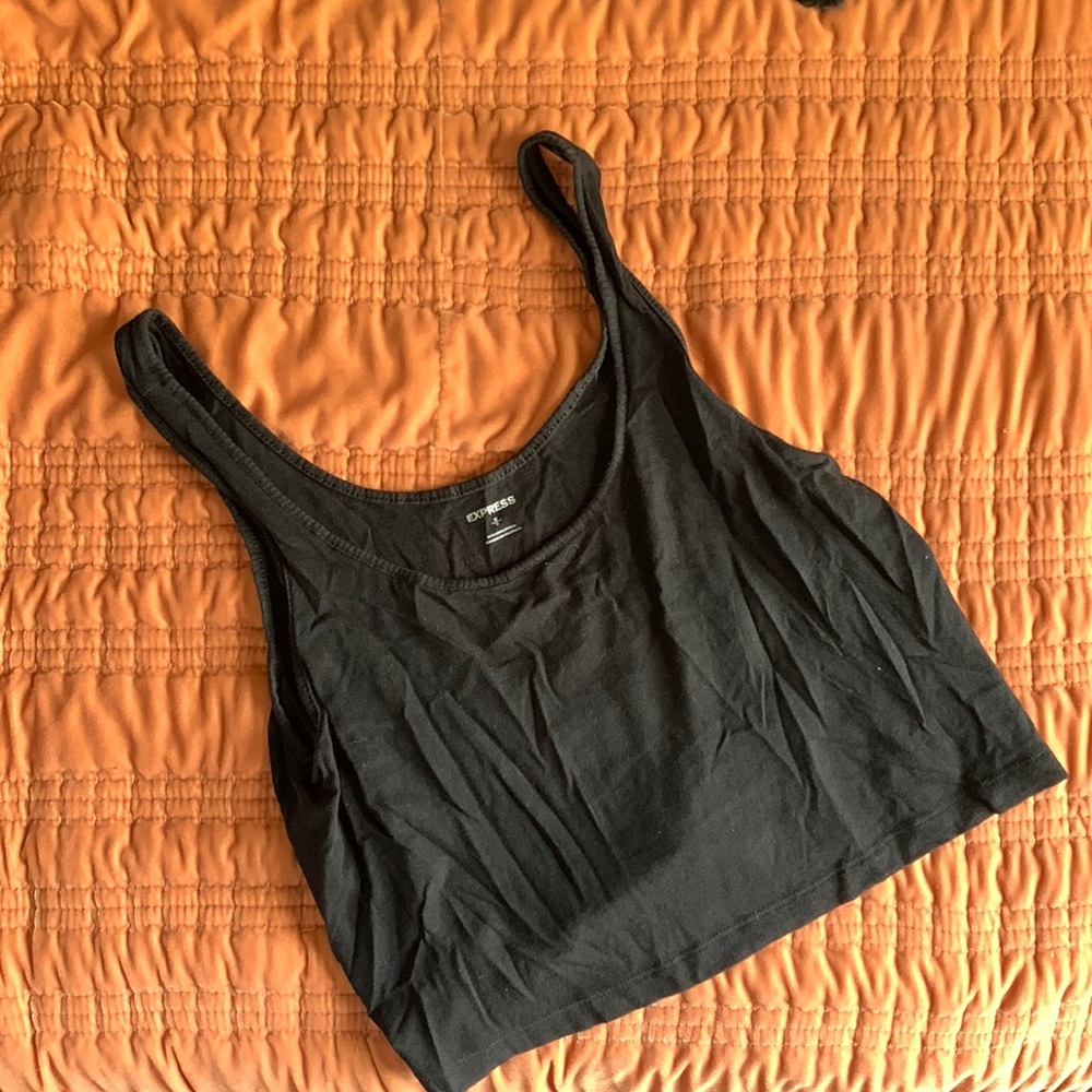 Cropped lose flowing tank